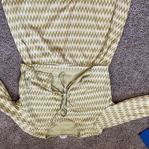 Le Lis Olive and Cream Zigzag Long Sleeve Top